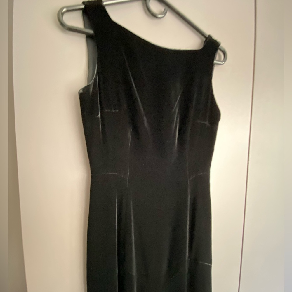 Black velvet RICHARD TYLER gown 6 vintage Y2K